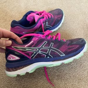 ASICS gel nimbus 19